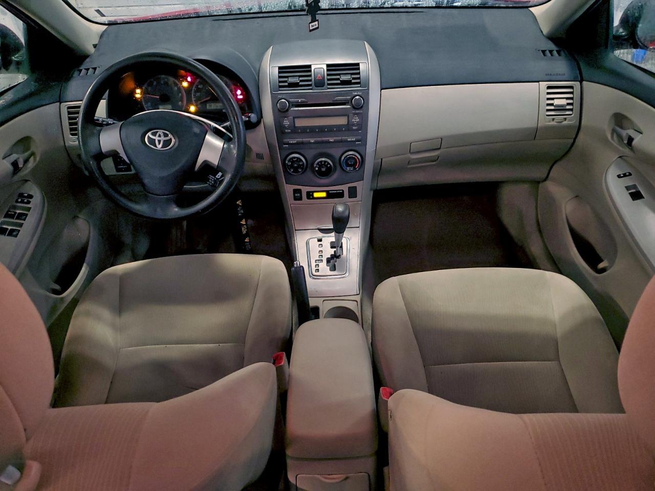 2011 TOYOTA COROLLA