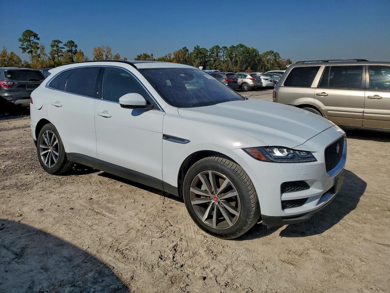 2018 JAGUAR F-Pace