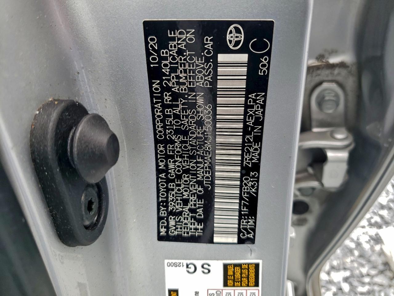 2021 TOYOTA COROLLA