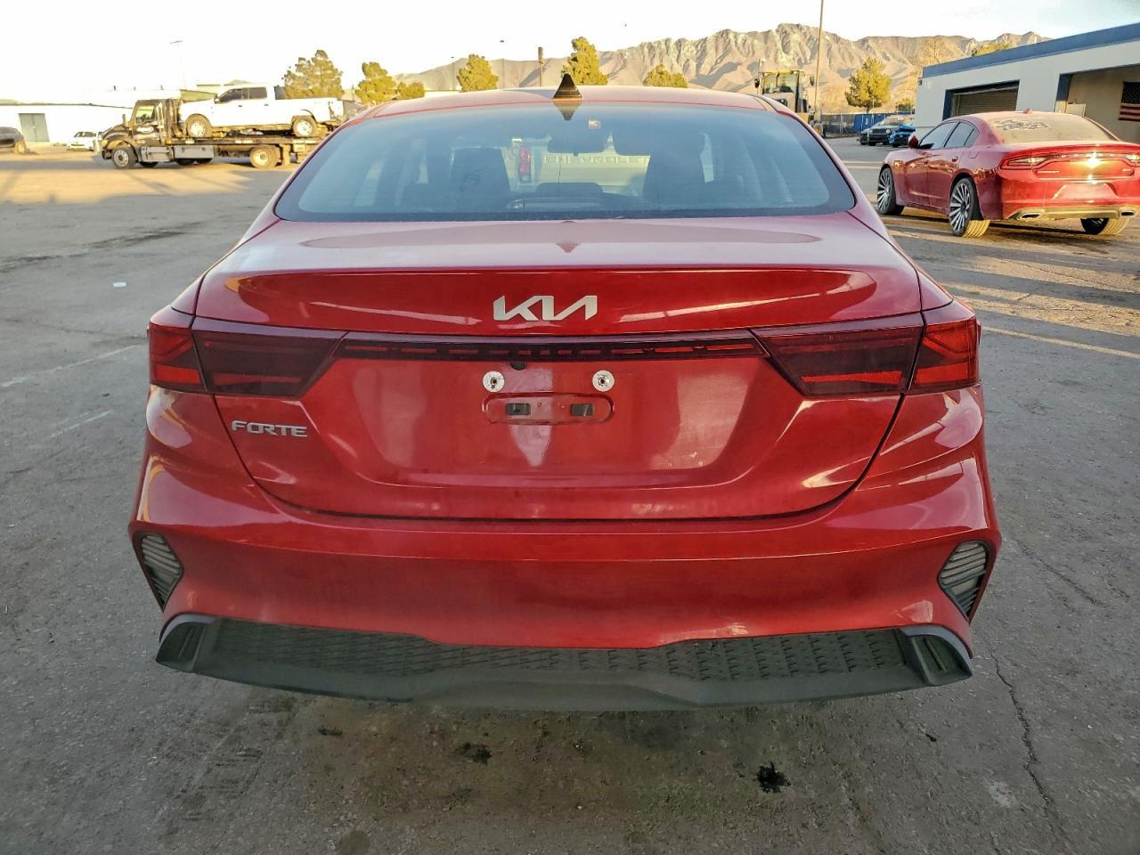 2023 KIA FORTE