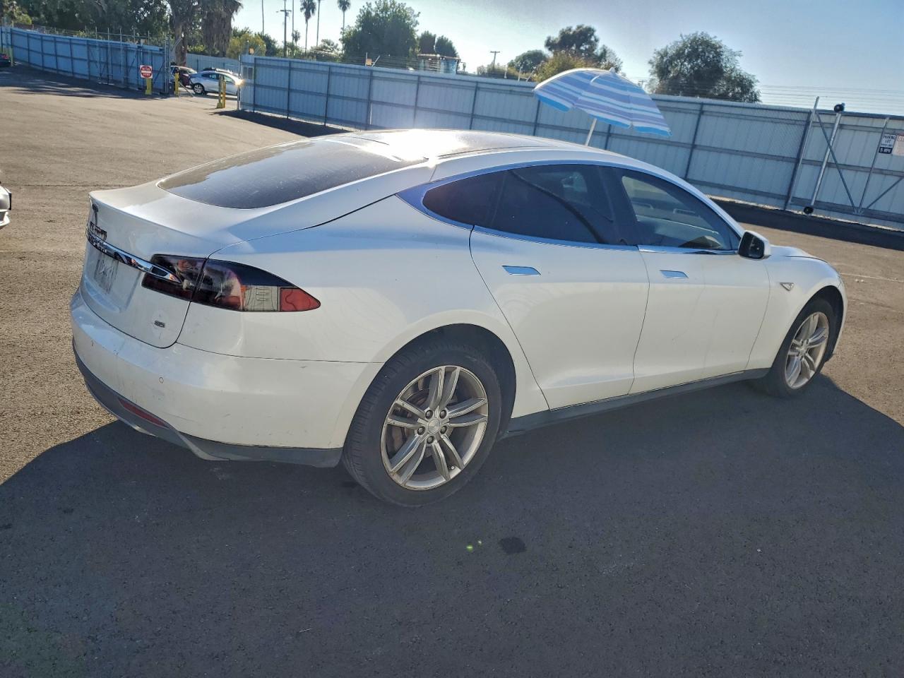 2013 TESLA MODEL S