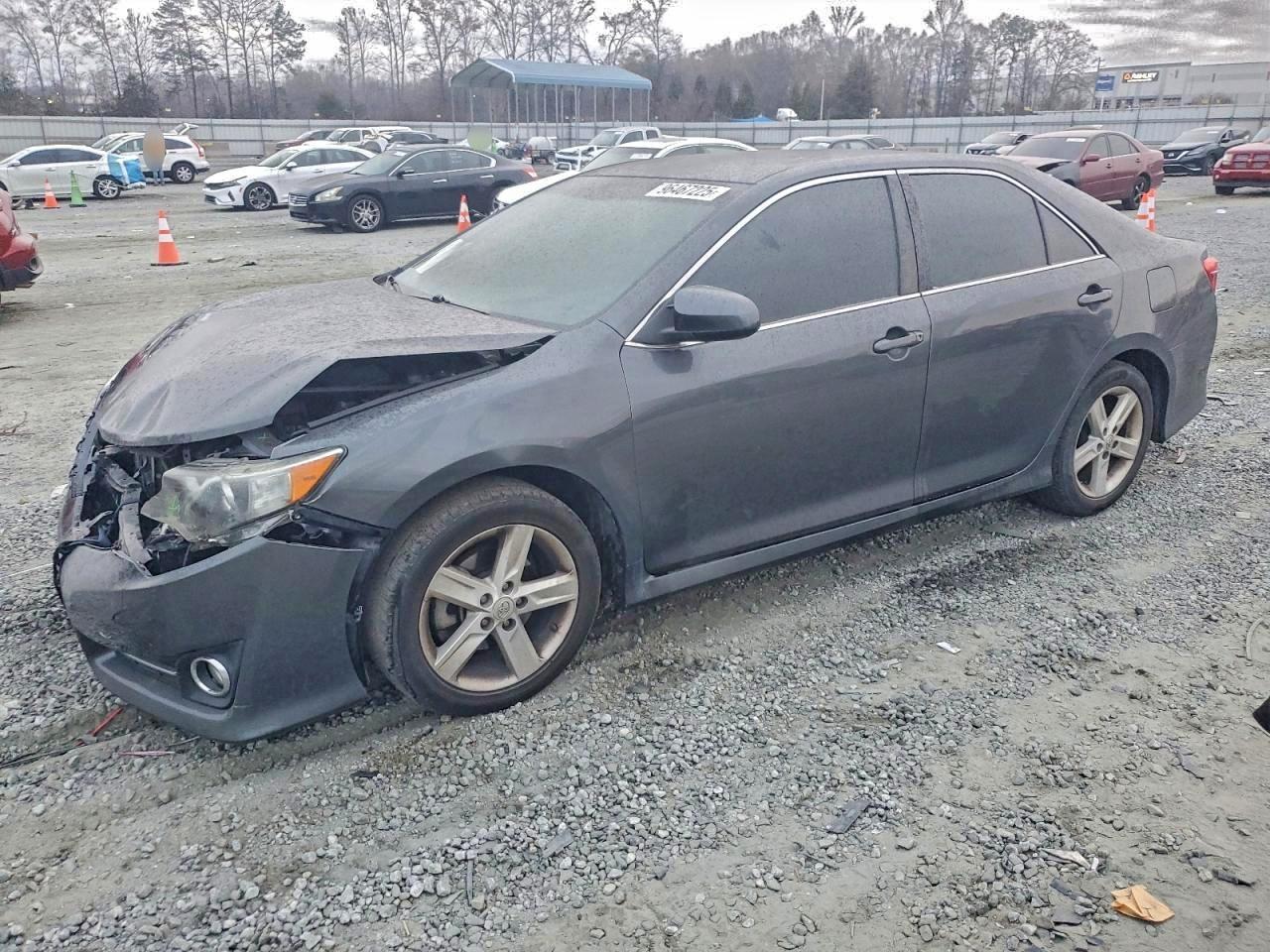 2012 TOYOTA CAMRY