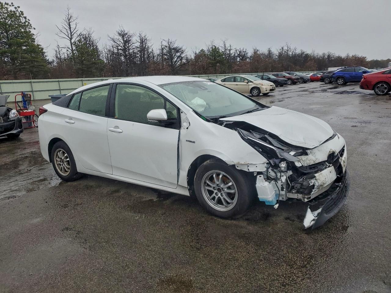 2022 TOYOTA PRIUS