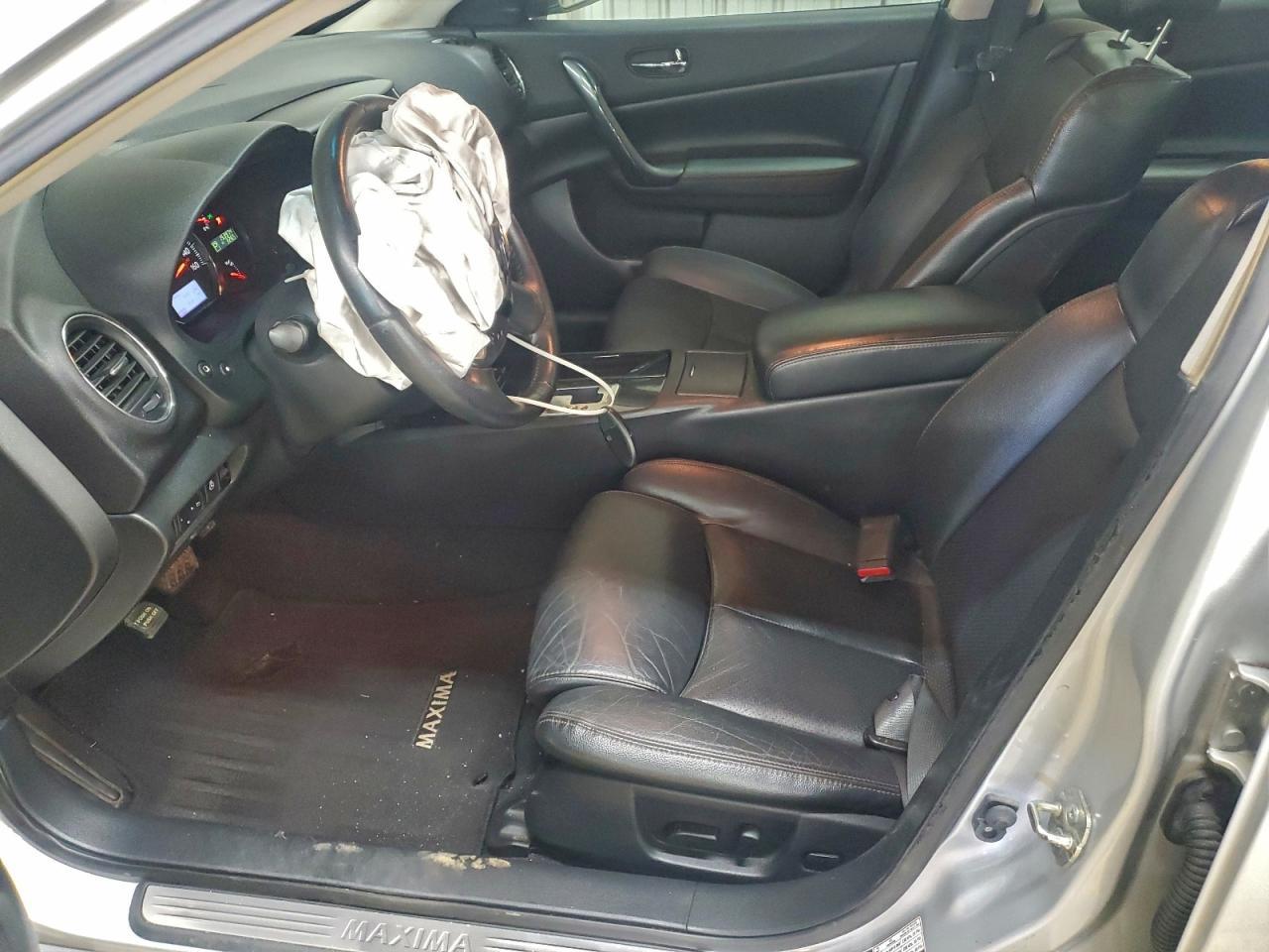 2014 NISSAN Maxima