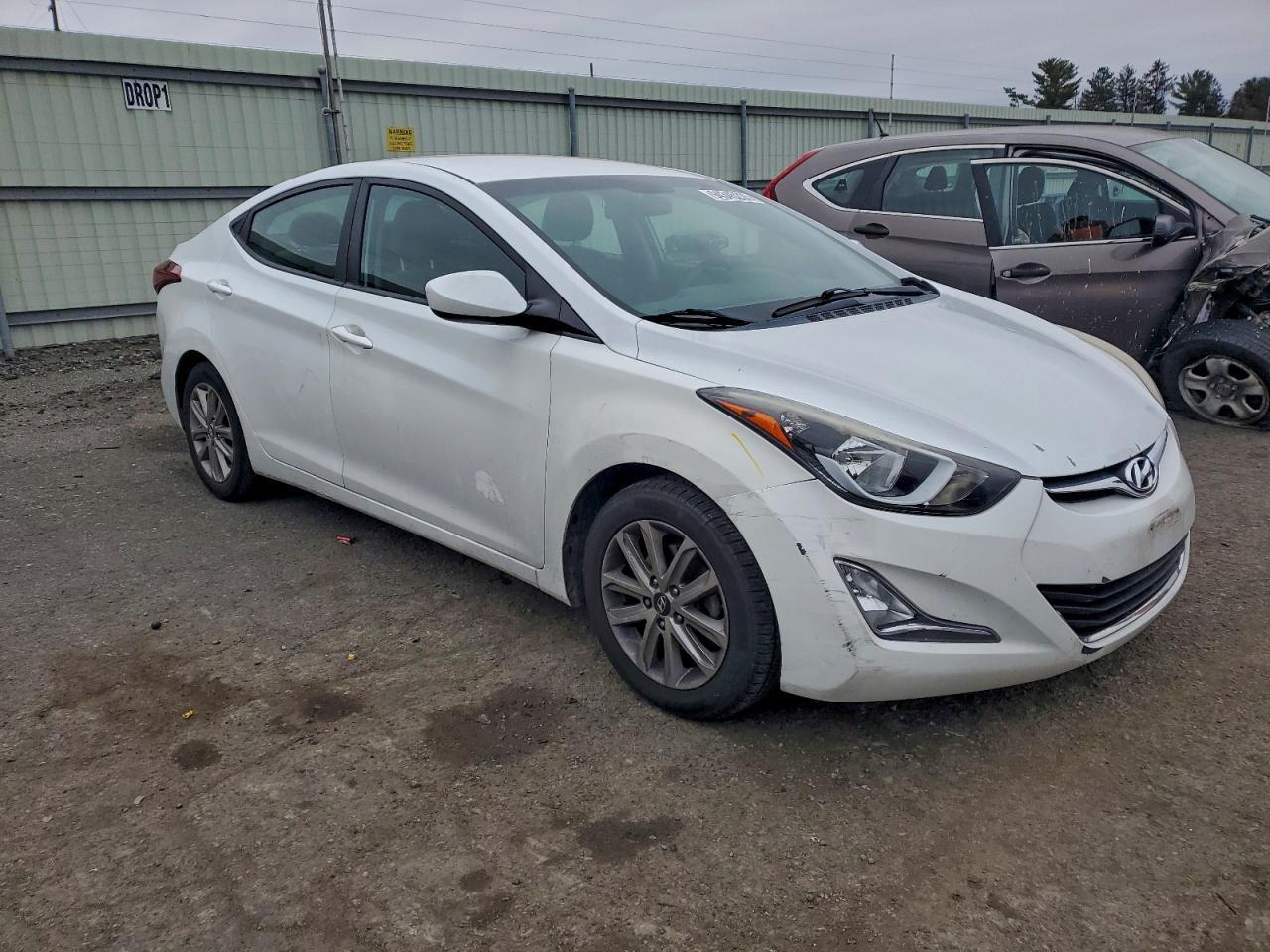 2016 HYUNDAI ELANTRA