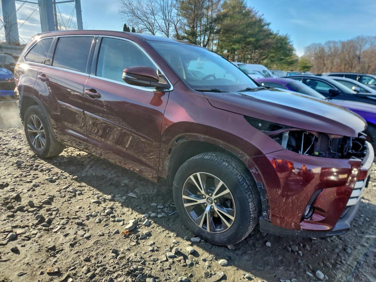 2017 TOYOTA HIGHLANDER