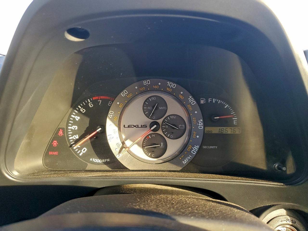 2002 LEXUS IS 300