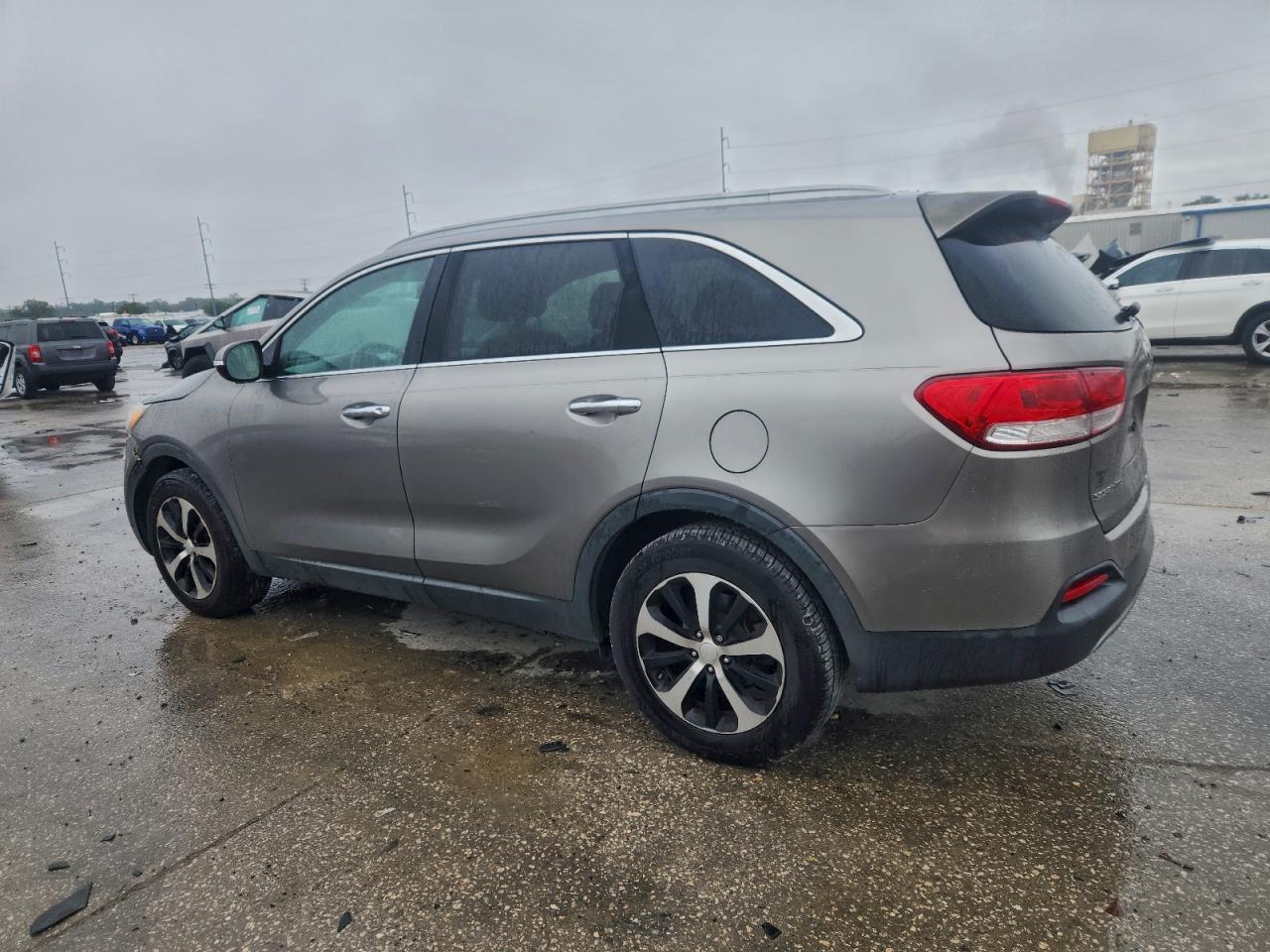 2016 KIA SORENTO