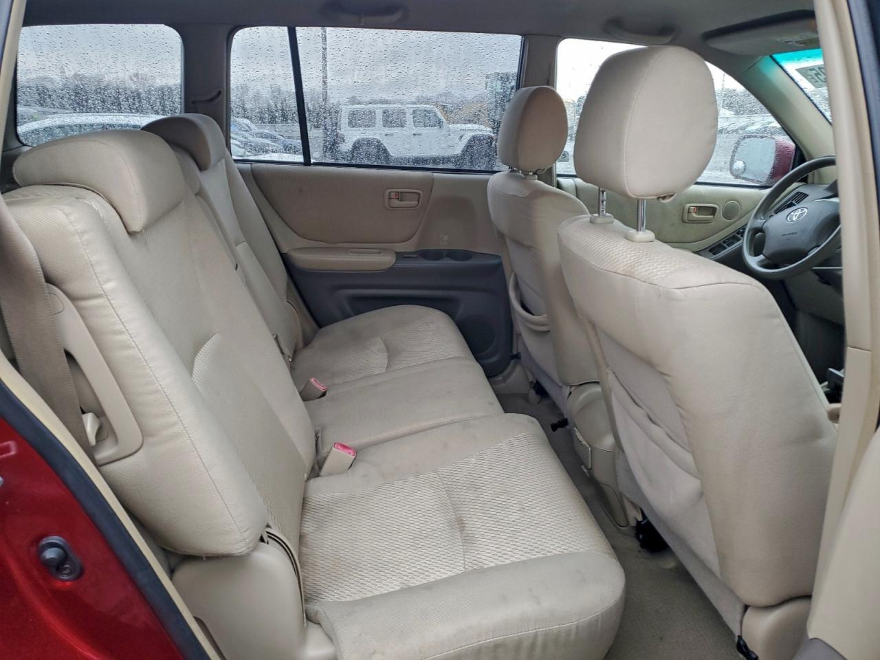 2005 TOYOTA HIGHLANDER