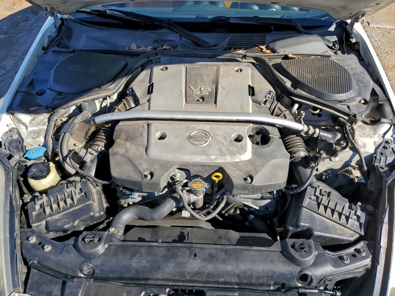 2007 NISSAN Z