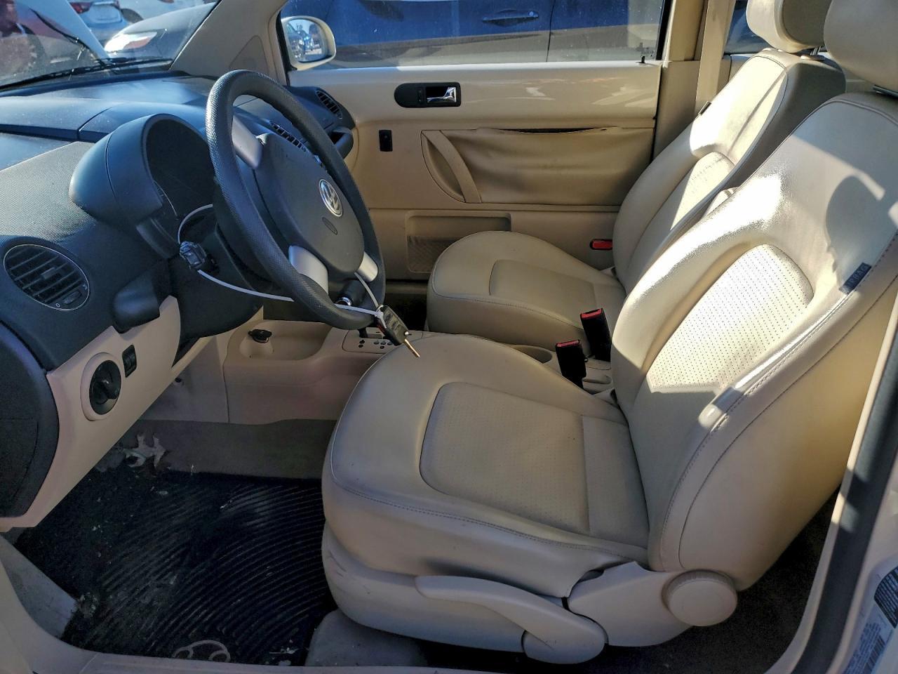 2006 VOLKSWAGEN Beetle