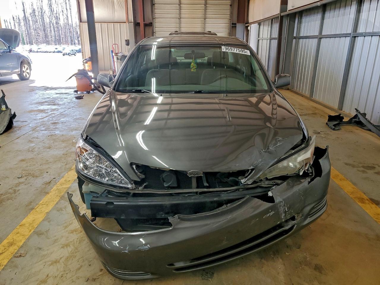 2004 TOYOTA CAMRY