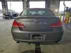 2005 TOYOTA Avalon
