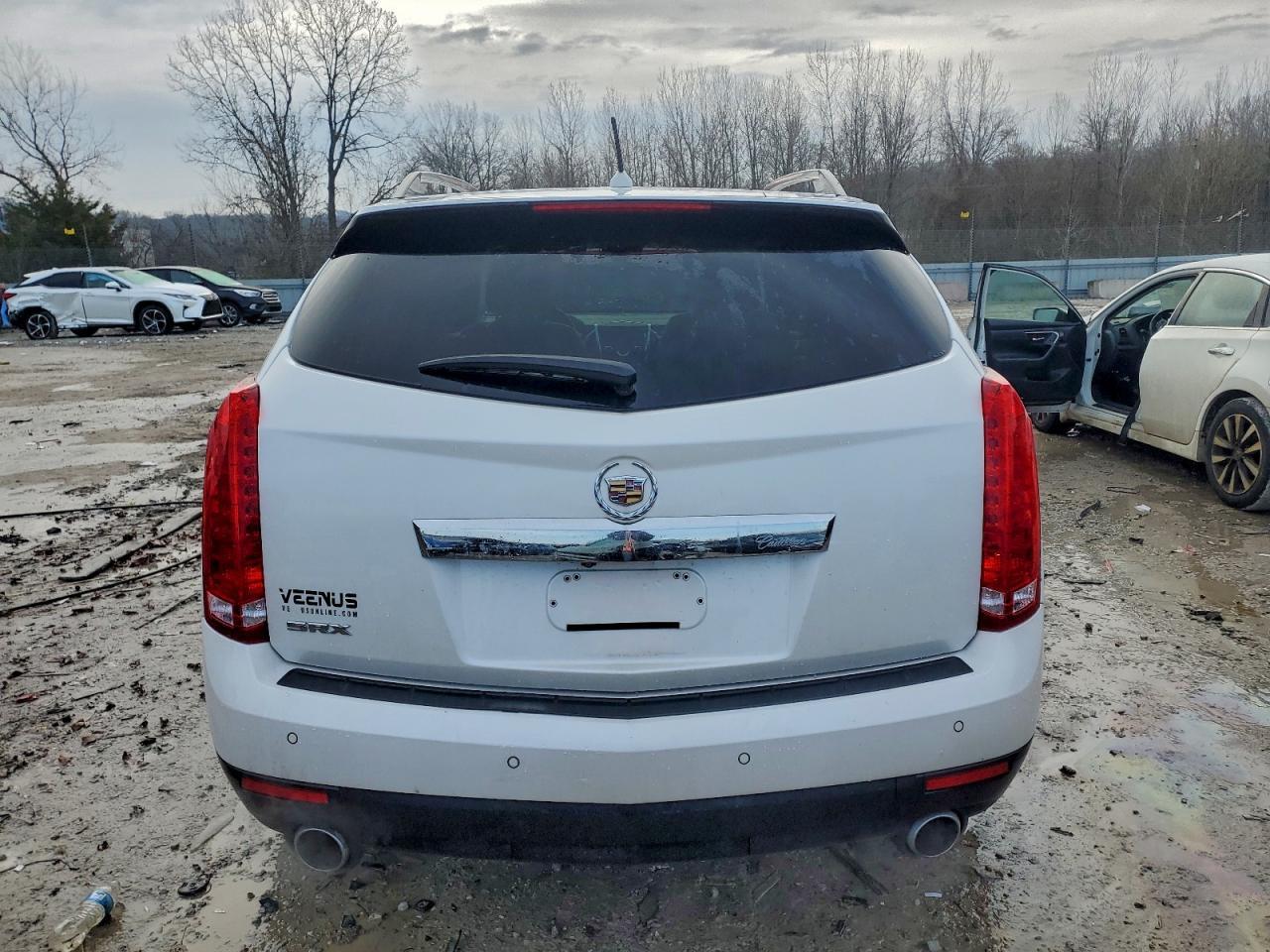 2011 CADILLAC SRX