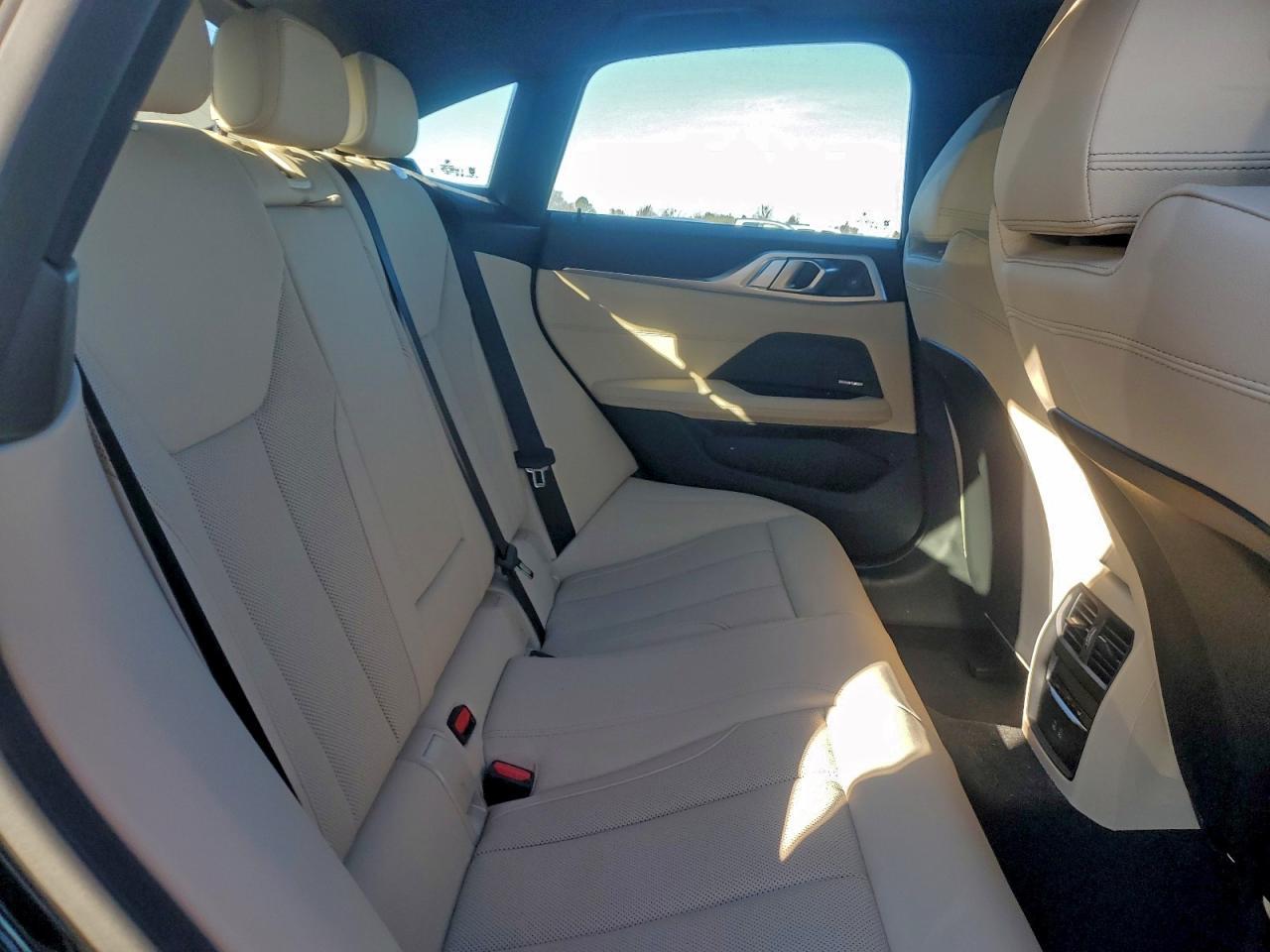2025 BMW i4