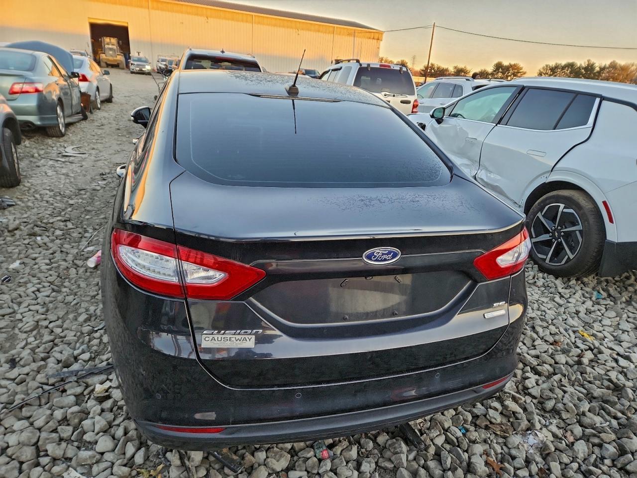 2016 FORD FUSION