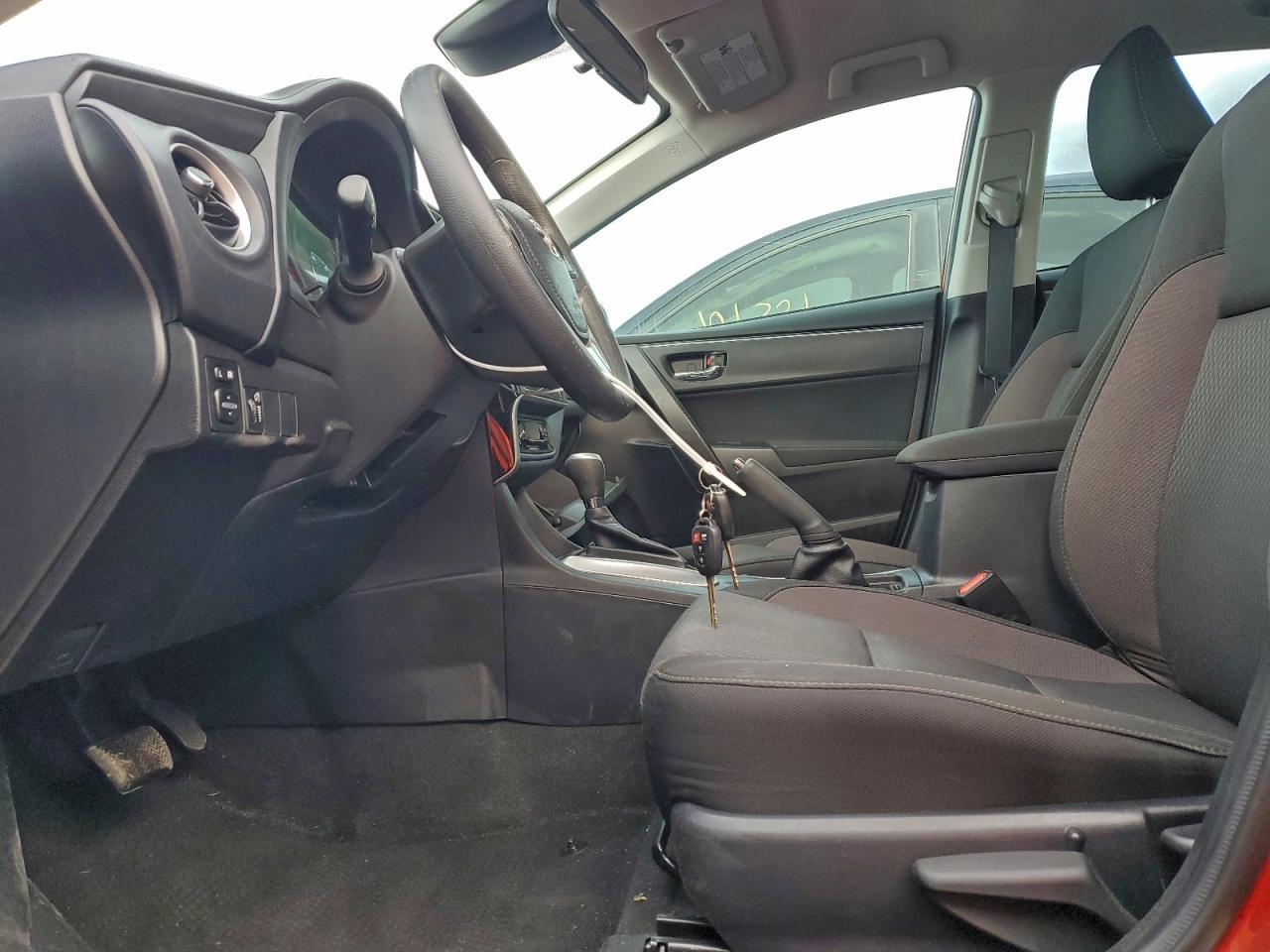 2019 TOYOTA COROLLA