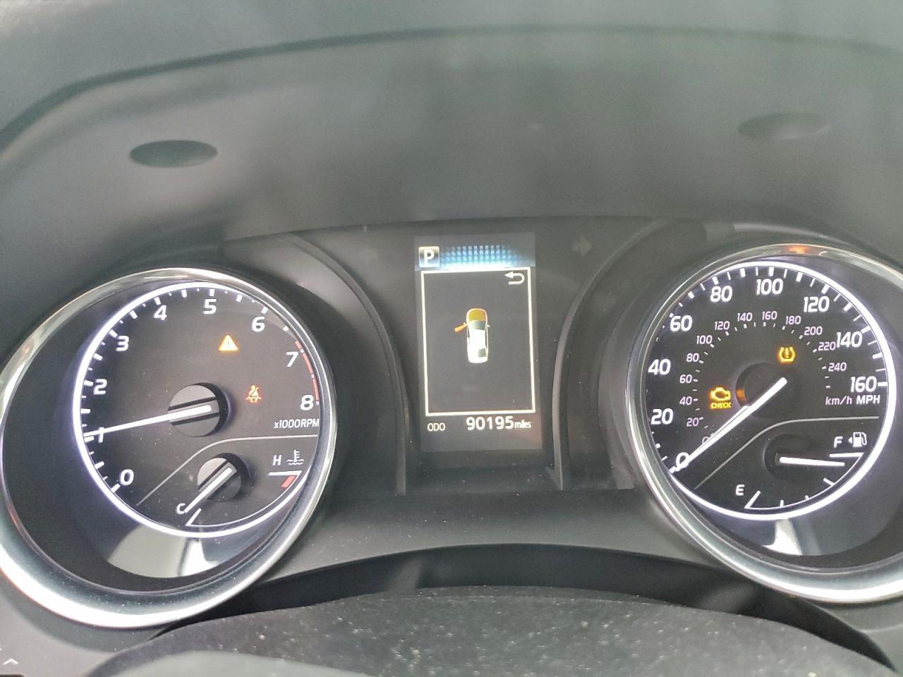 2019 TOYOTA CAMRY