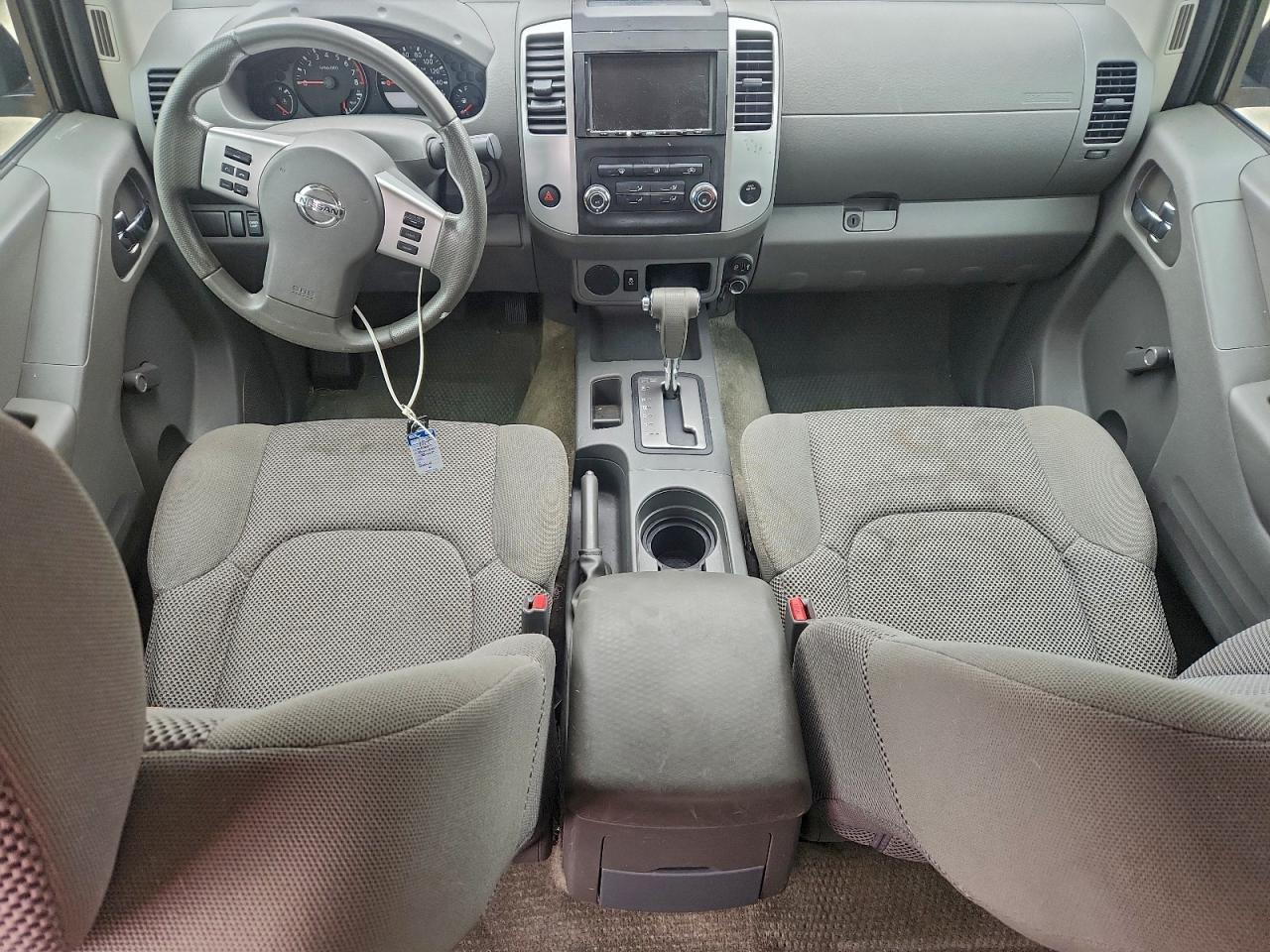 2017 NISSAN Frontier