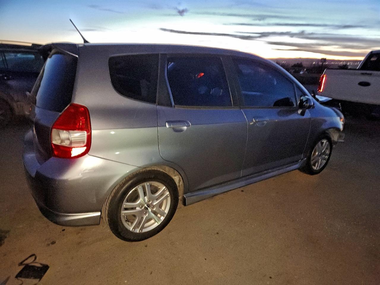 2007 HONDA FIT