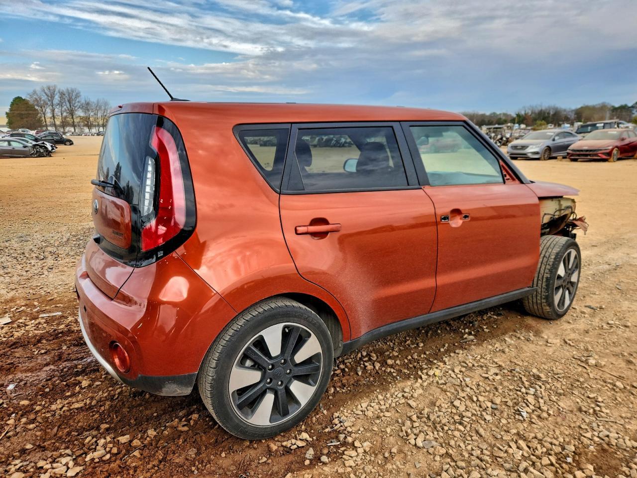 2018 KIA SOUL