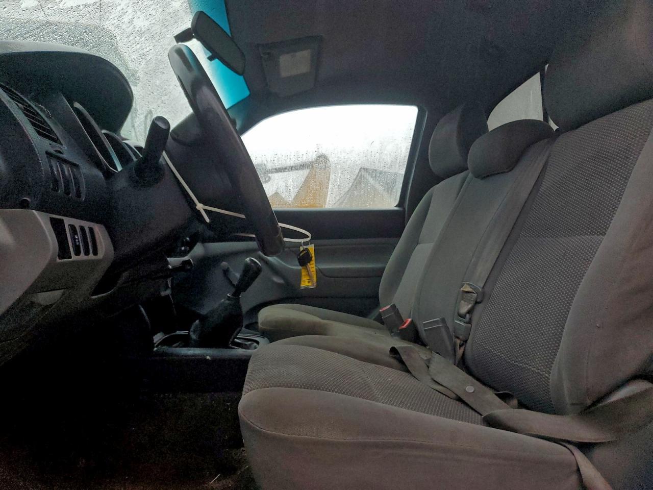 2012 TOYOTA TACOMA