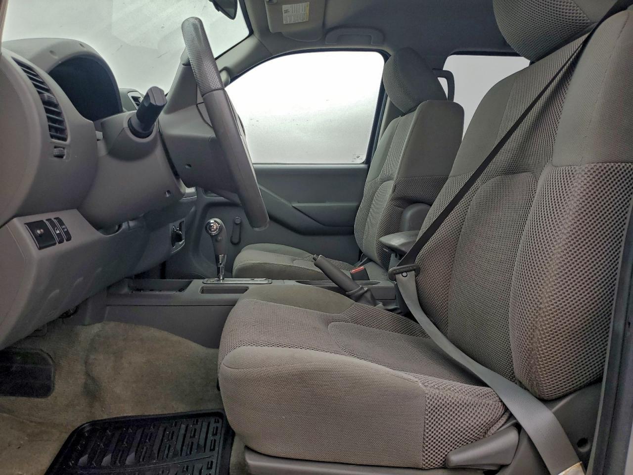 2014 NISSAN Frontier