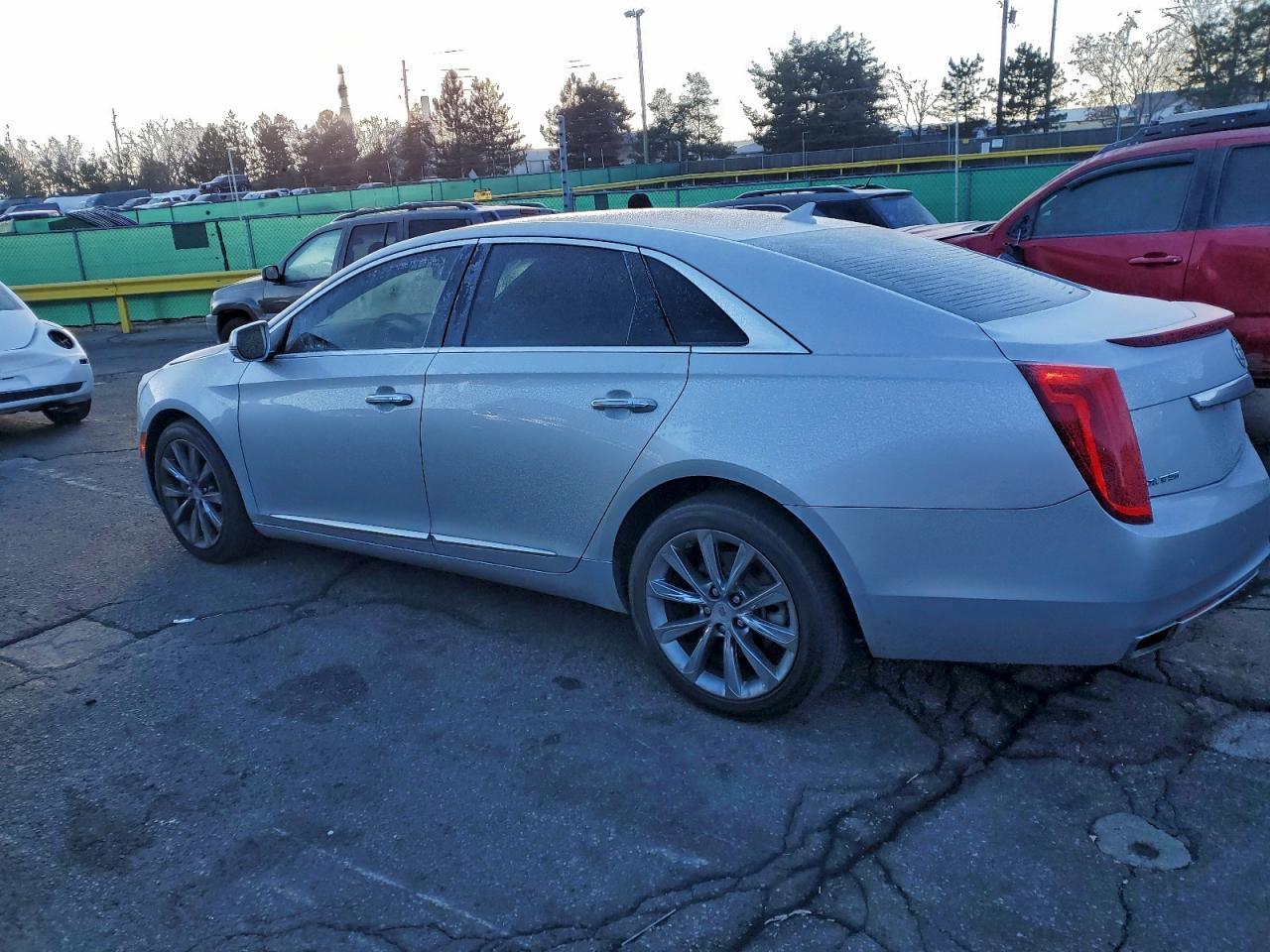 2013 CADILLAC XTS
