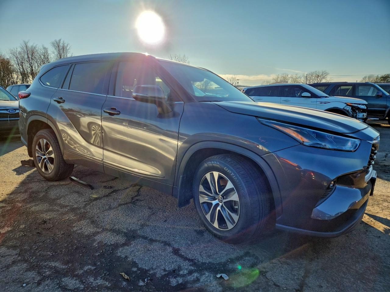 2022 TOYOTA HIGHLANDER