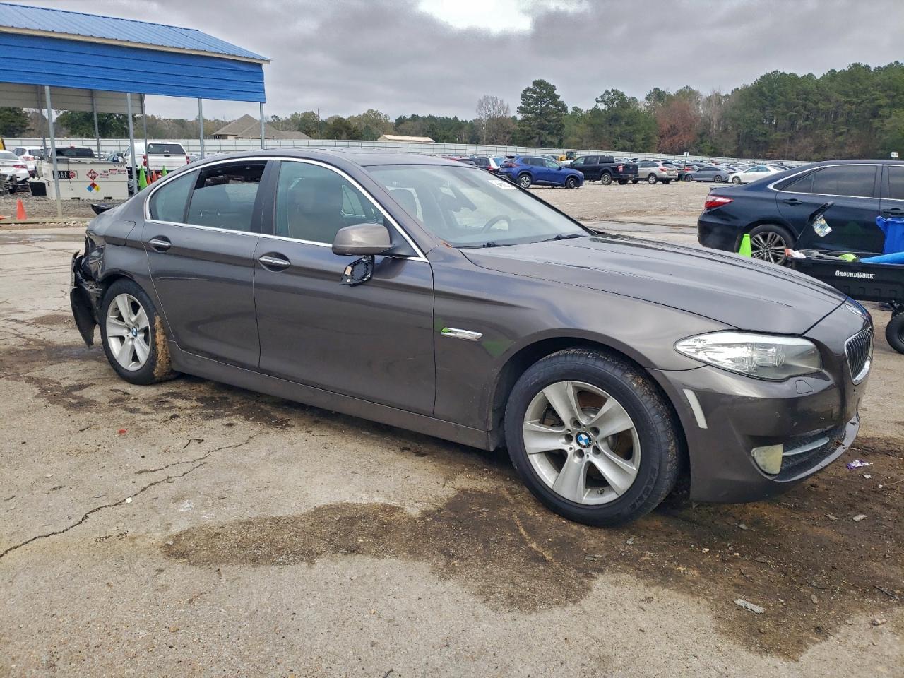 2011 BMW 5 series
