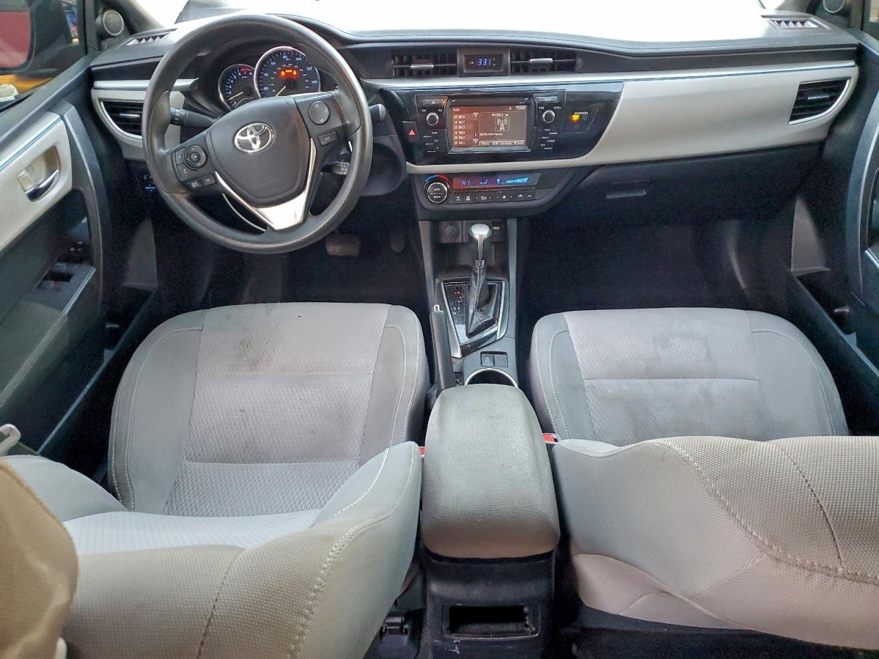 2015 TOYOTA COROLLA