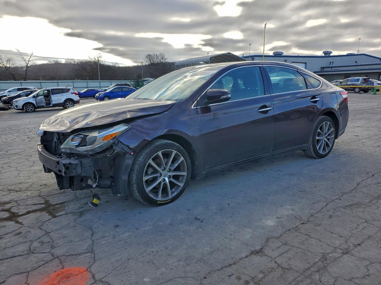 2015 TOYOTA Avalon