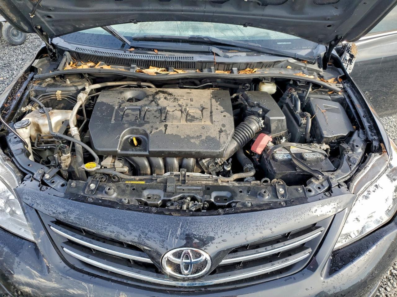 2013 TOYOTA COROLLA