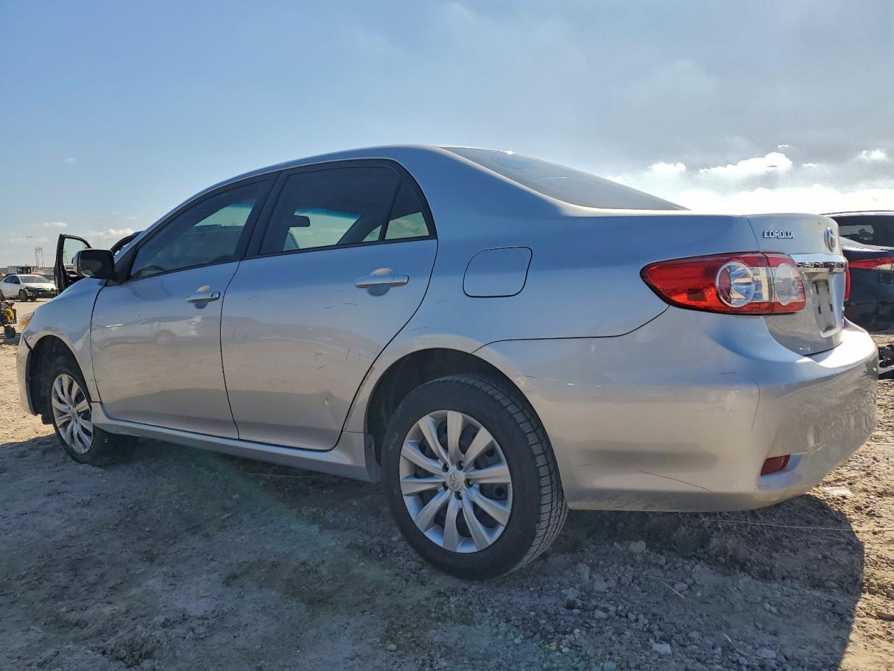 2012 TOYOTA COROLLA