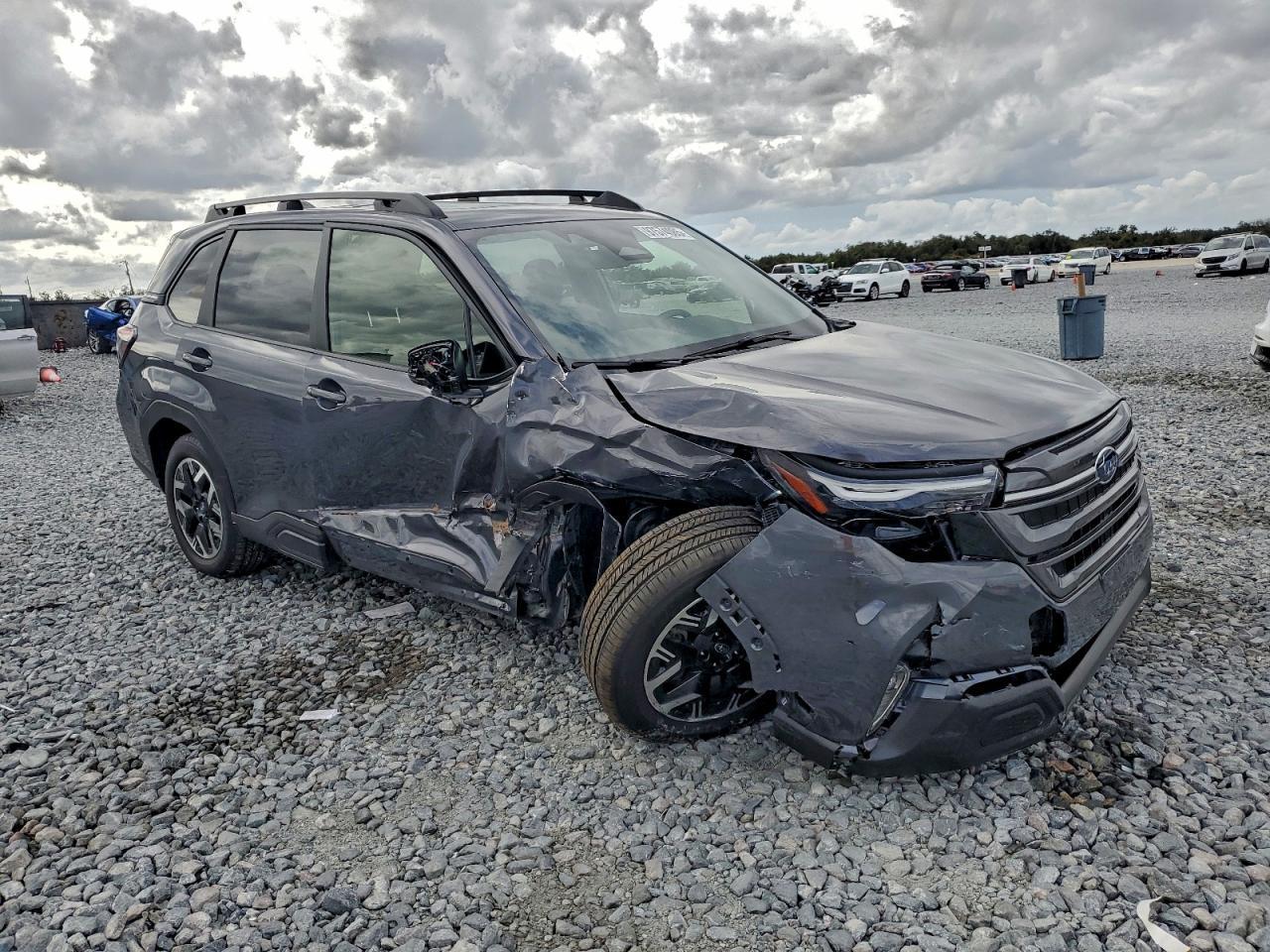 2025 SUBARU FORESTER