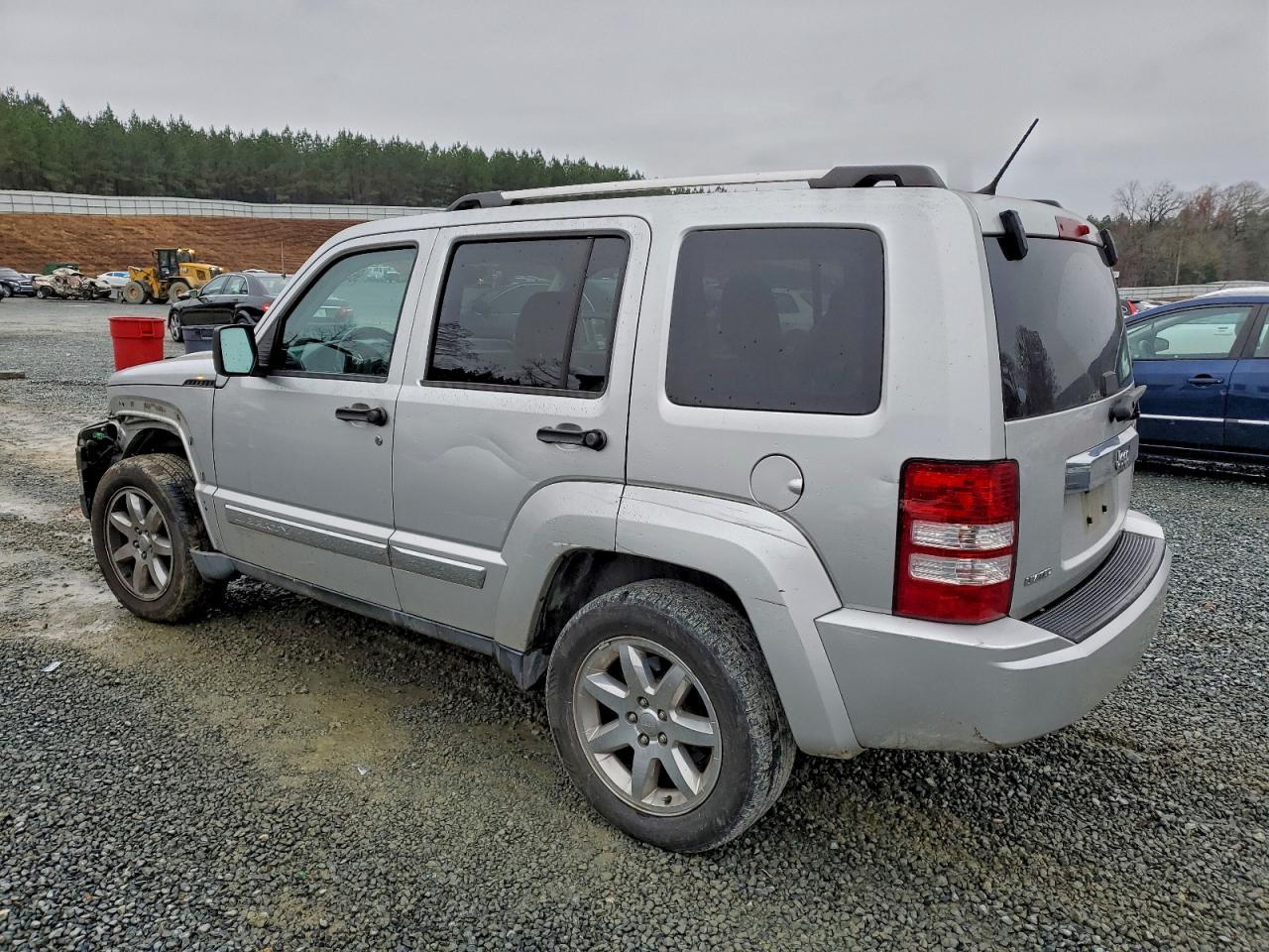2011 JEEP Liberty