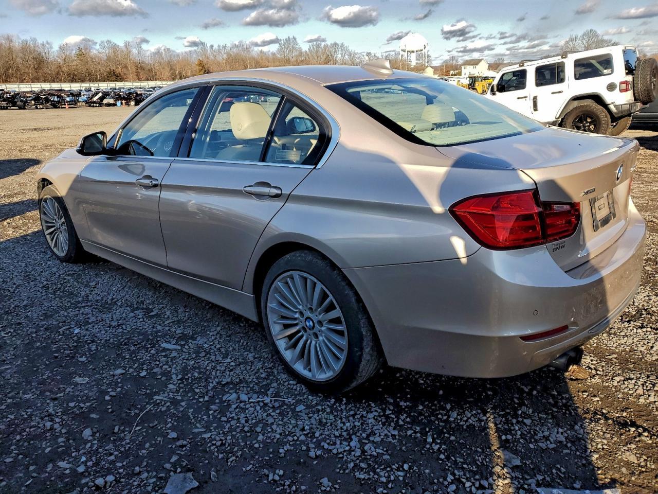 2013 BMW 3 SERIES
