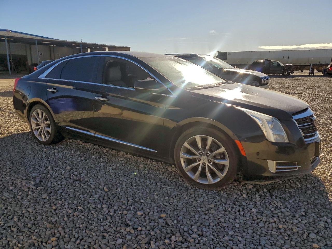 2017 CADILLAC XTS