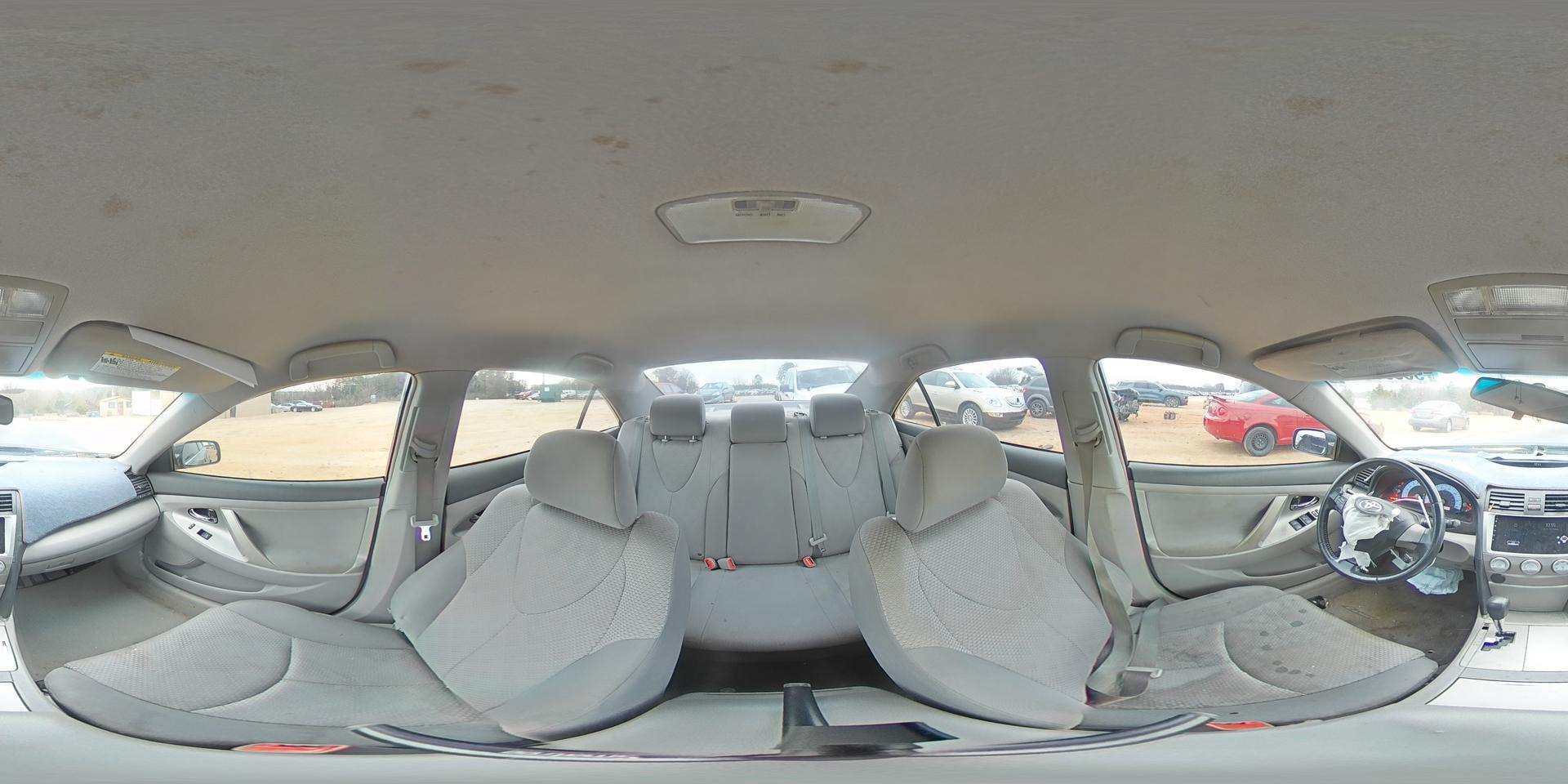 2011 TOYOTA CAMRY