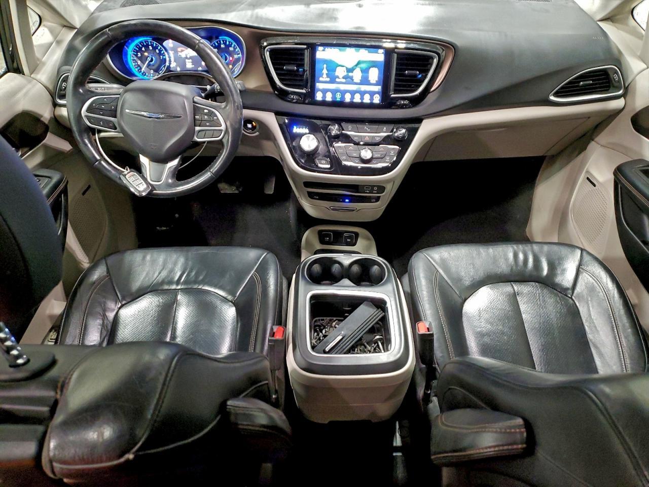 2018 CHRYSLER Pacifica