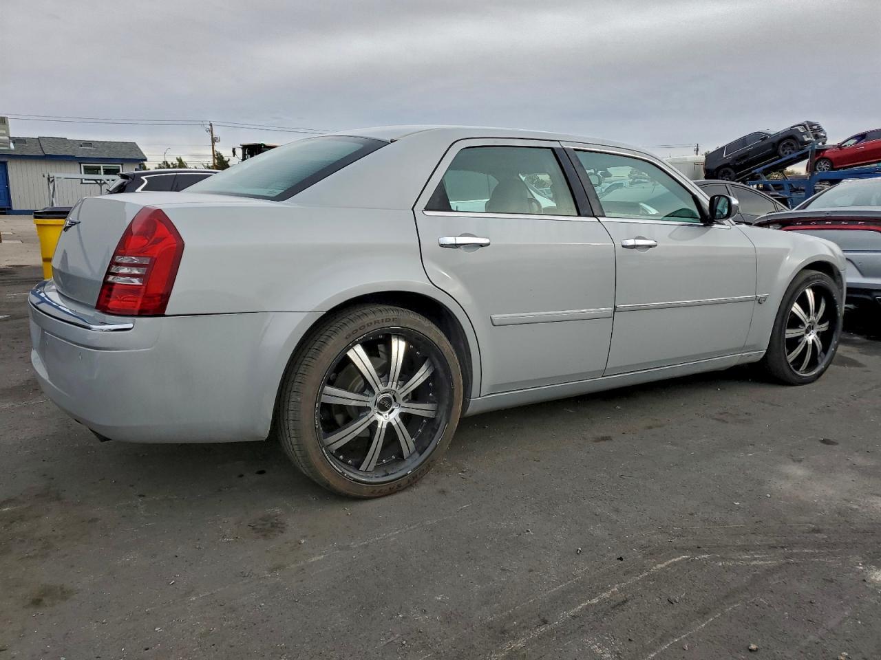 2006 CHRYSLER 300