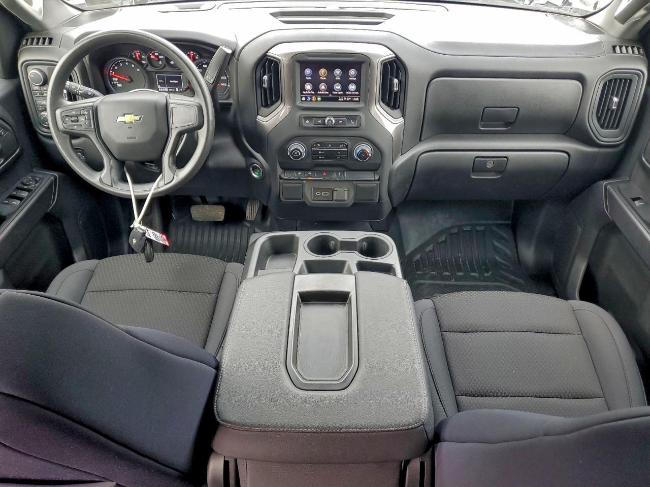 2025 CHEVROLET Silverado