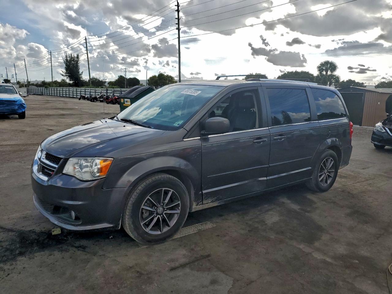 2017 DODGE GRAND CARAVAN