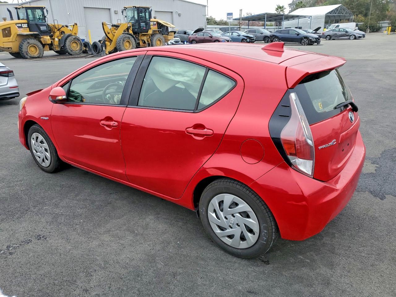 2016 TOYOTA Prius c