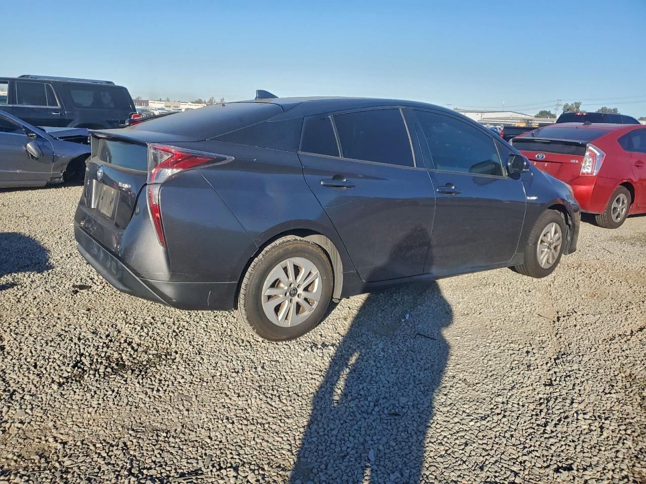 2016 TOYOTA PRIUS