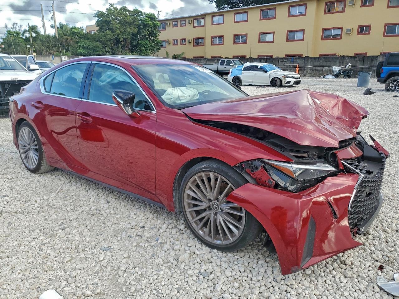 2024 LEXUS IS 300