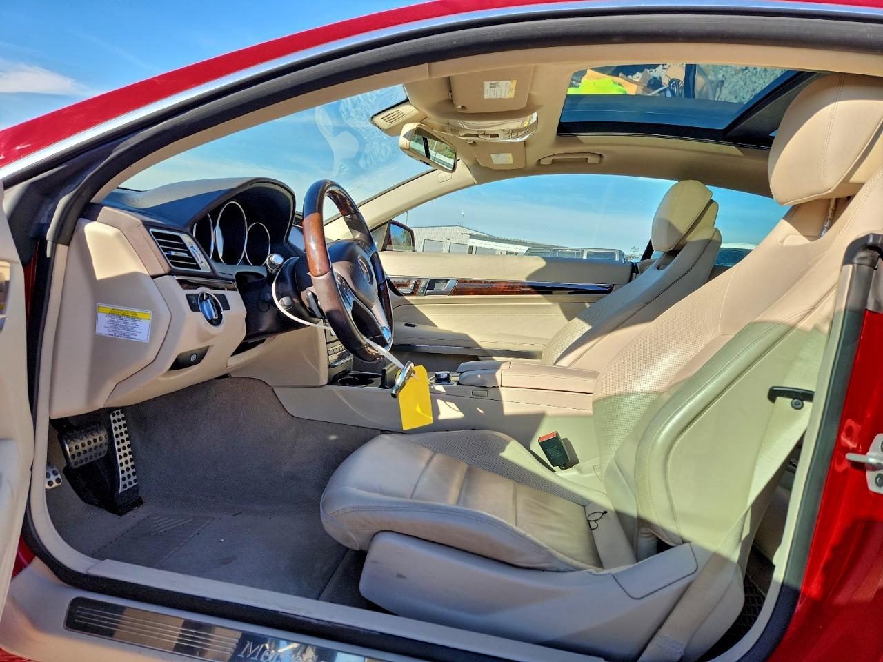 2014 MERCEDES-BENZ E-Class