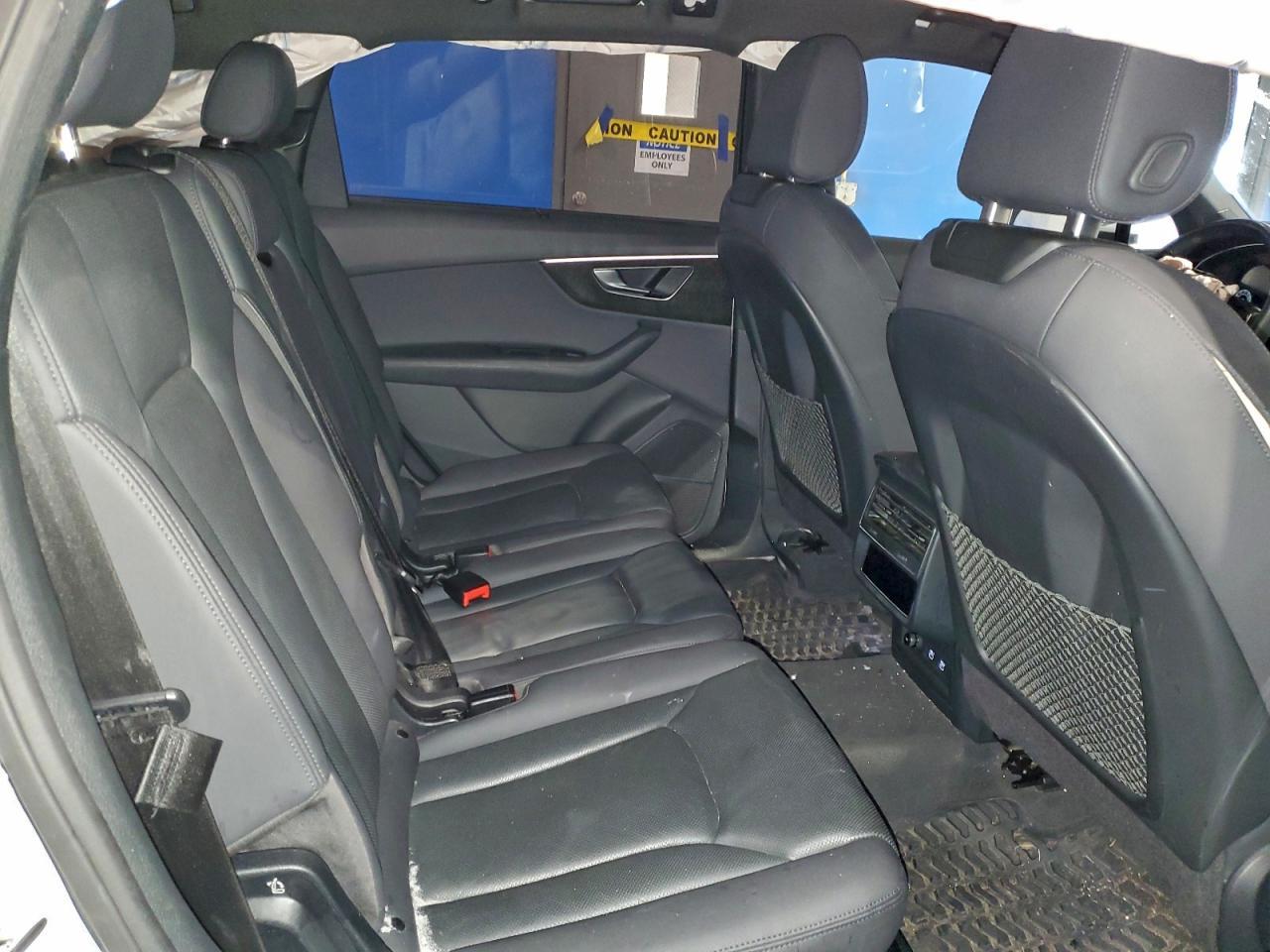 2021 AUDI Q7