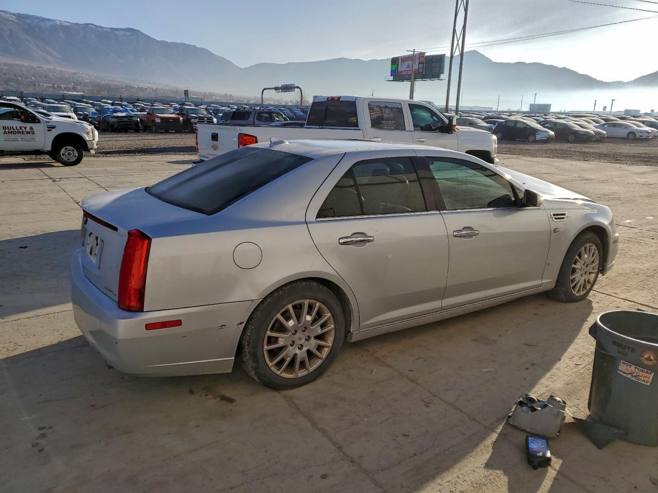 2009 CADILLAC STS