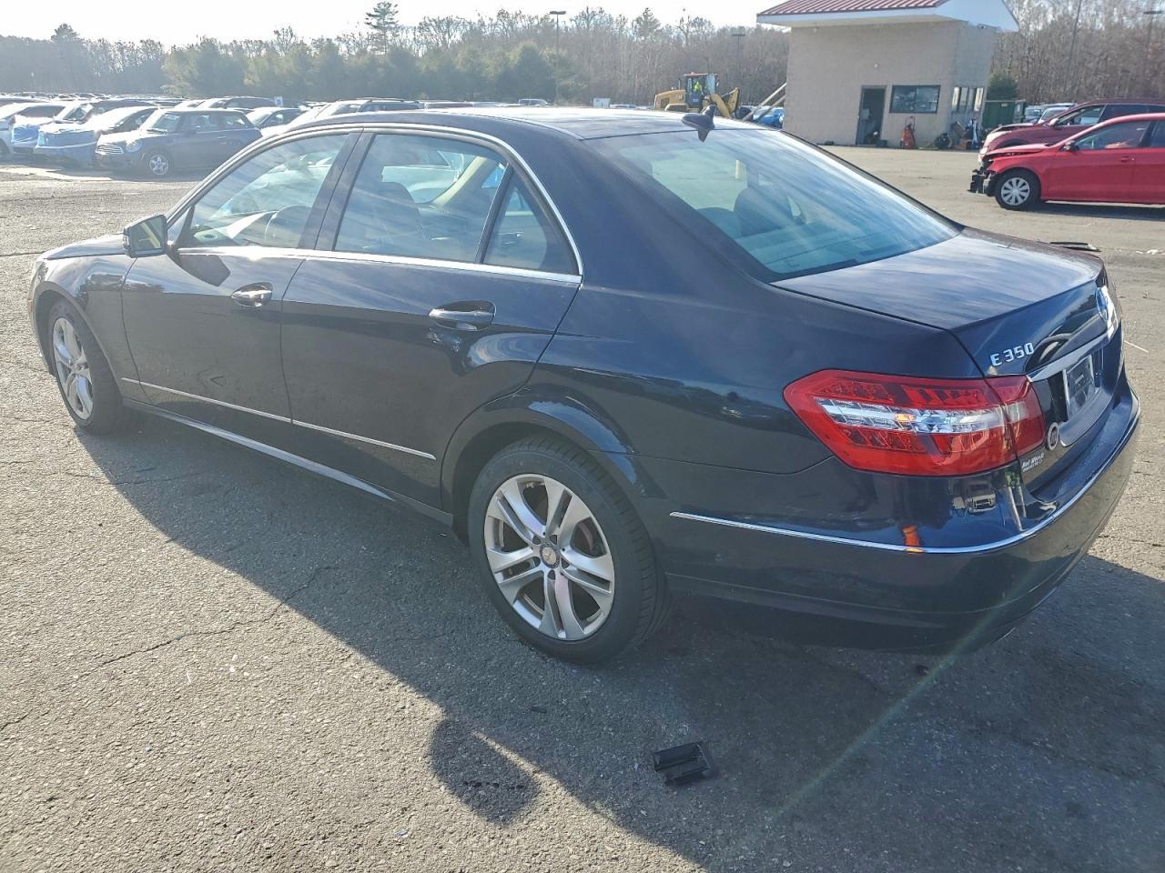 2010 MERCEDES-BENZ E-Class